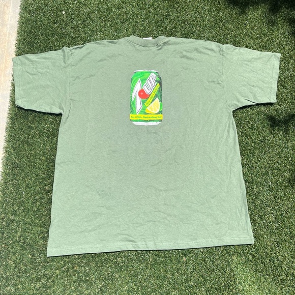 VTG 00’s / Y2K 7UP Soda Green Promo Tee - Picture 3 of 6